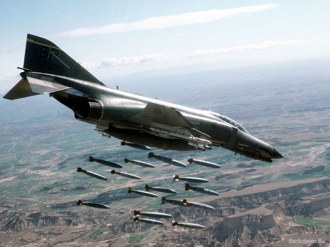 F-4 «Phantom» F-4 «Phantom»