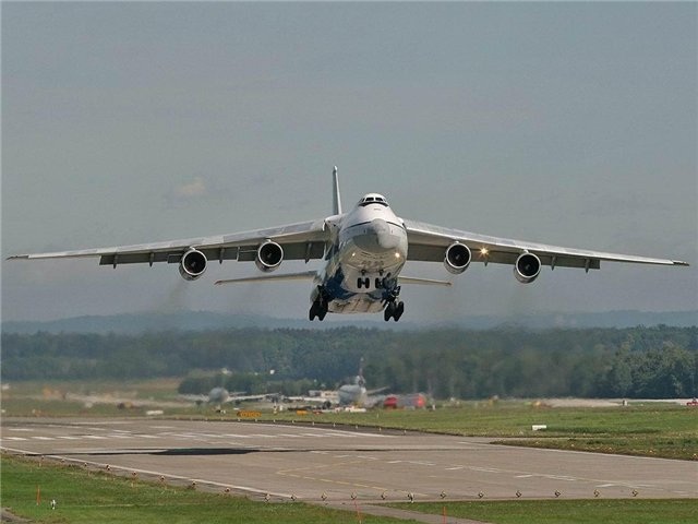 АН-124 «Руслан» АН-124 «Руслан»